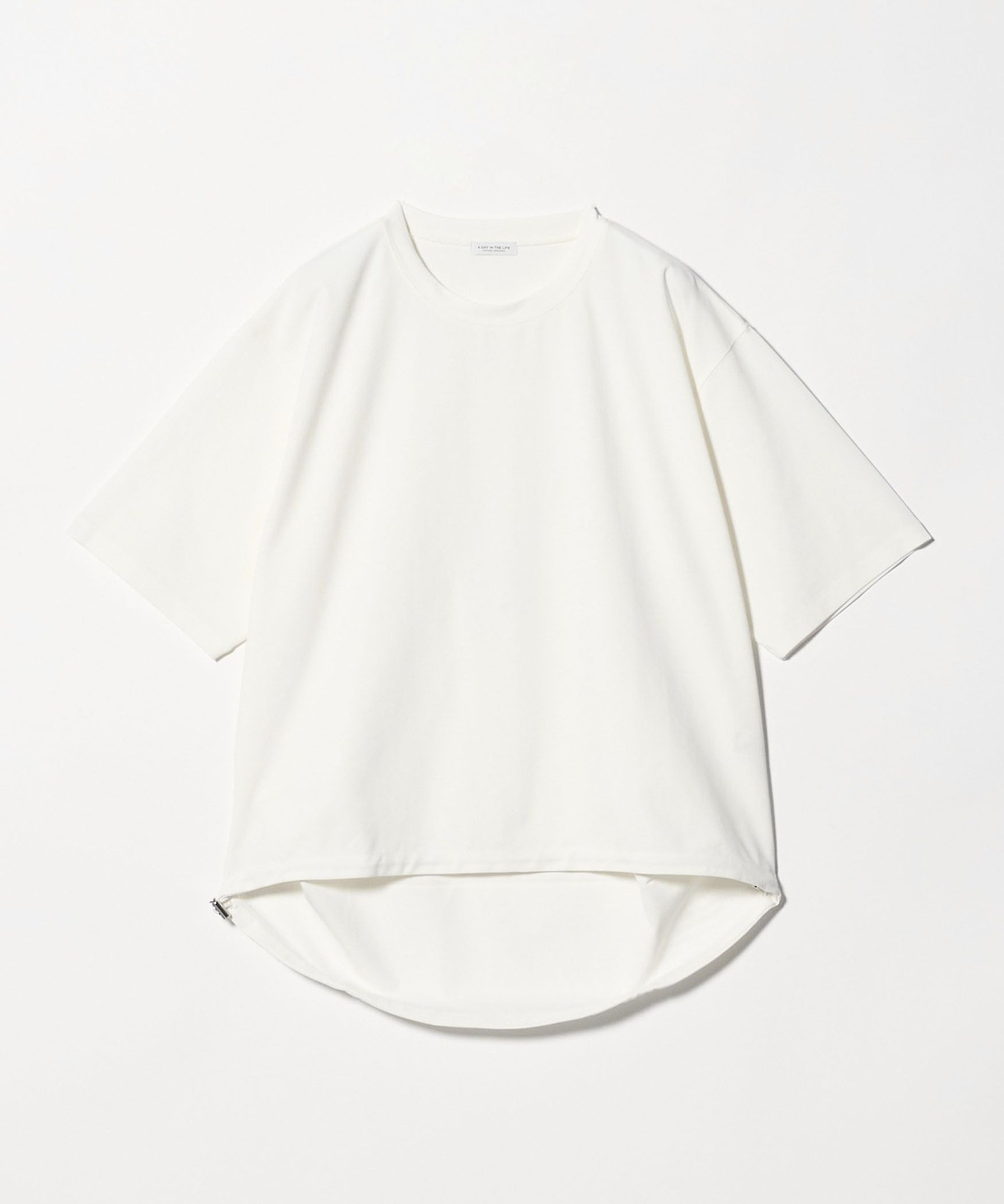 OFF WHITE