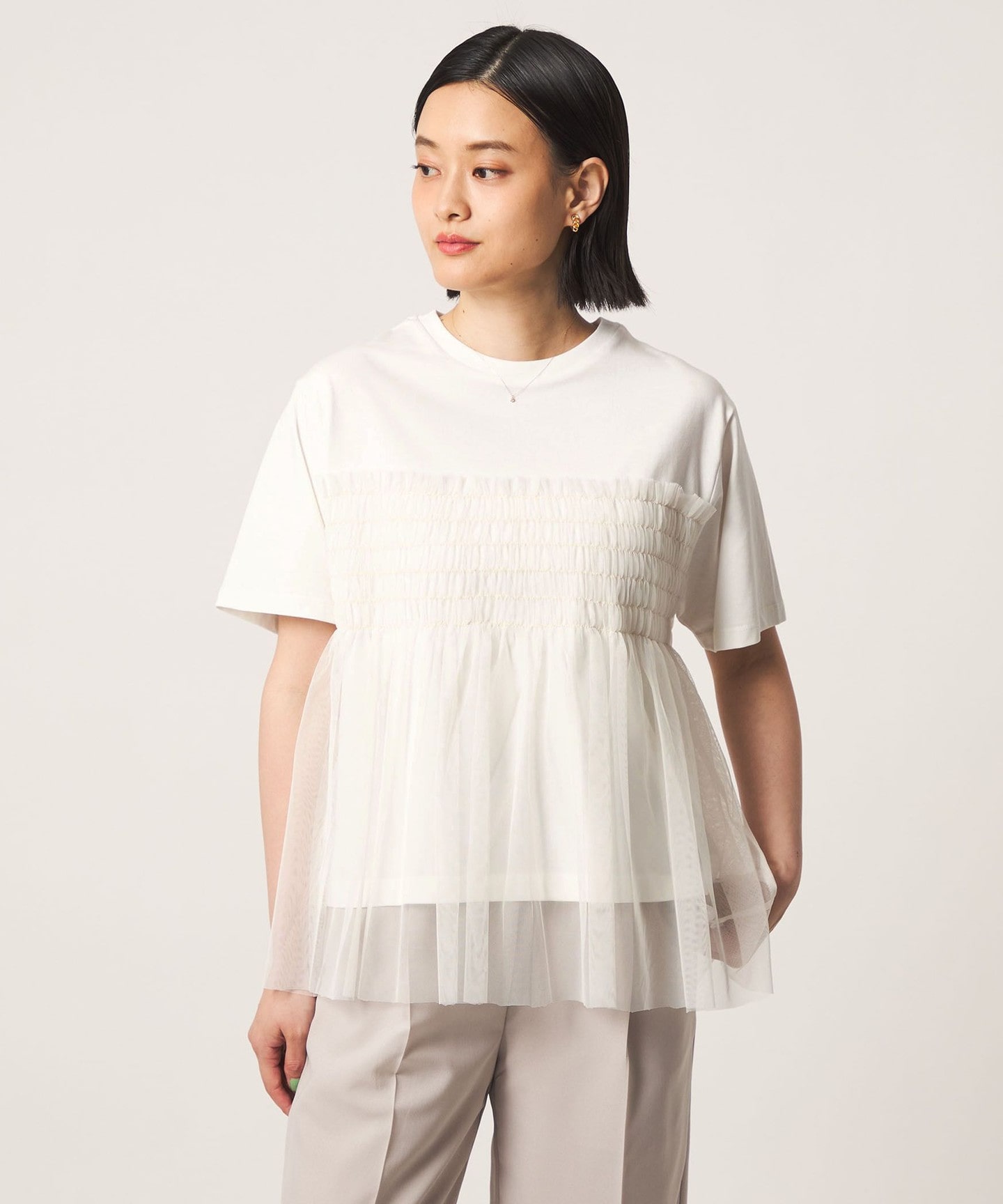 OFF WHITE