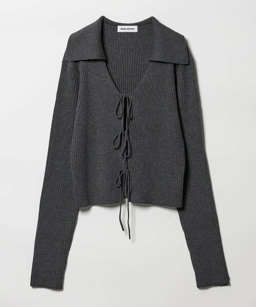 ＜EMMEL REFINES＞ 正面綁結翻領針織衫