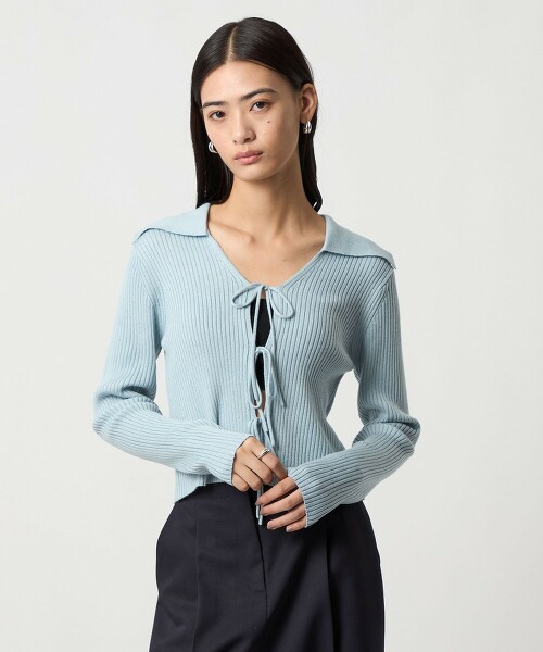 ＜EMMEL REFINES＞ 正面綁結翻領針織衫