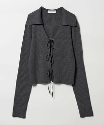 ＜EMMEL REFINES＞ 正面綁結翻領針織衫