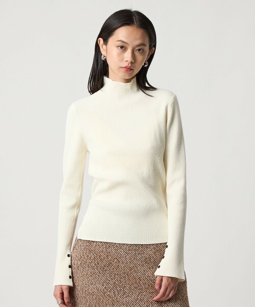 ＜EMMEL REFINES＞ 袖鈕扣結高領針織