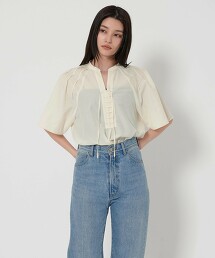 ＜EMMEL REFINES＞ 打摺荷葉袖綁帶襯衫