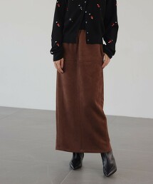 ＜EMMEL REFINES＞ 仿麂皮壓線I字裙