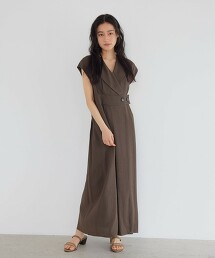 ＜EMMEL REFINES＞ 開領合身傘狀洋裝