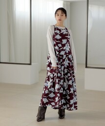 ＜EMMEL REFINES＞ 蛋糕抓皺花卉洋裝