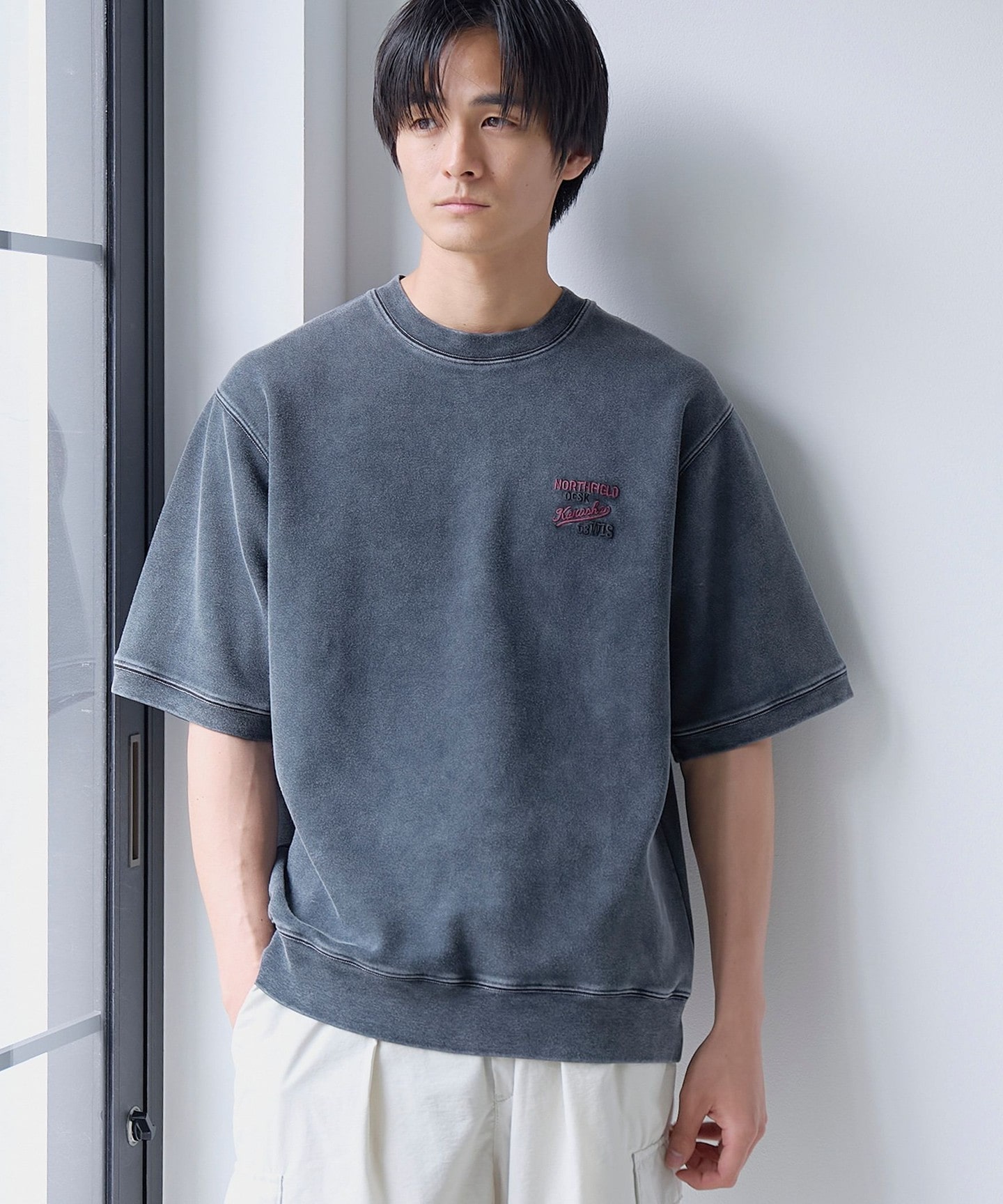 DK.GRAY