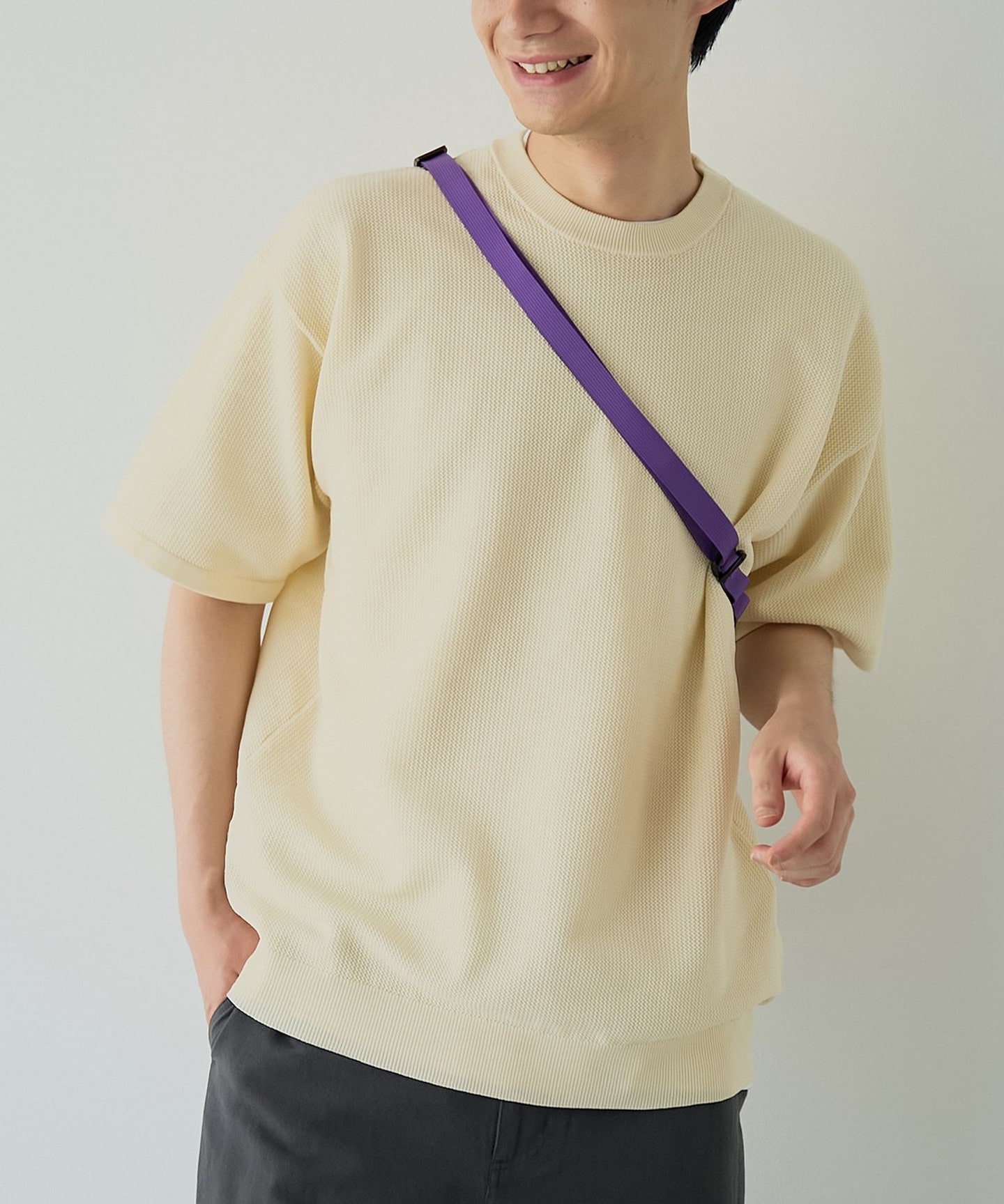 OFF WHITE