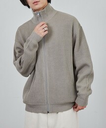 寬鬆繭型剪裁乾爽針織衫