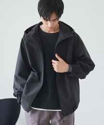 防風防潑水連帽短外套