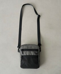 直式拉鍊單肩包