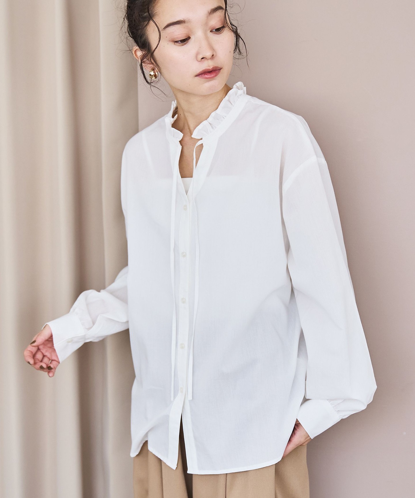 OFF WHITE