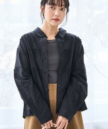 3D花朵刺繡長袖襯衫