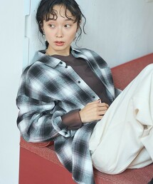 漸層格紋標準領輕盈法蘭絨襯衫