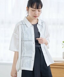 拼布風花朵刺繡短袖襯衫