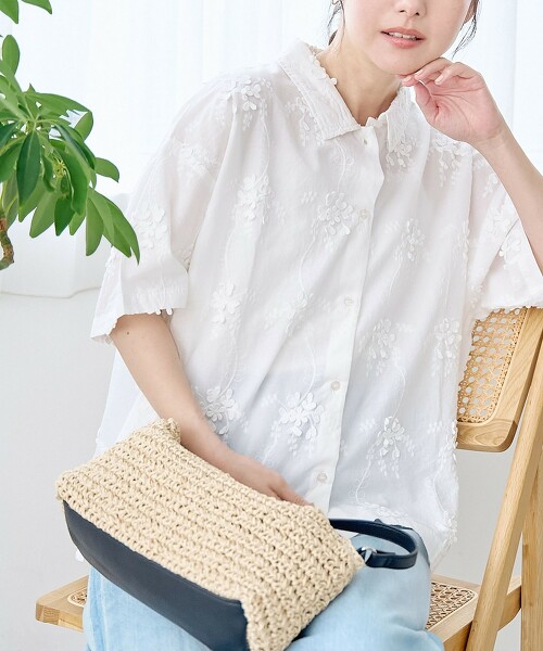 3D花朵刺繡短袖襯衫