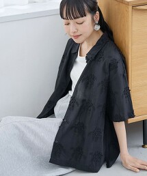 3D花朵刺繡短袖襯衫