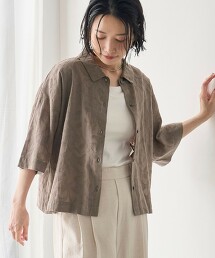 剪織緹花短版標準領短袖襯衫