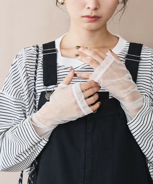 薄紗袖拚接長袖T恤