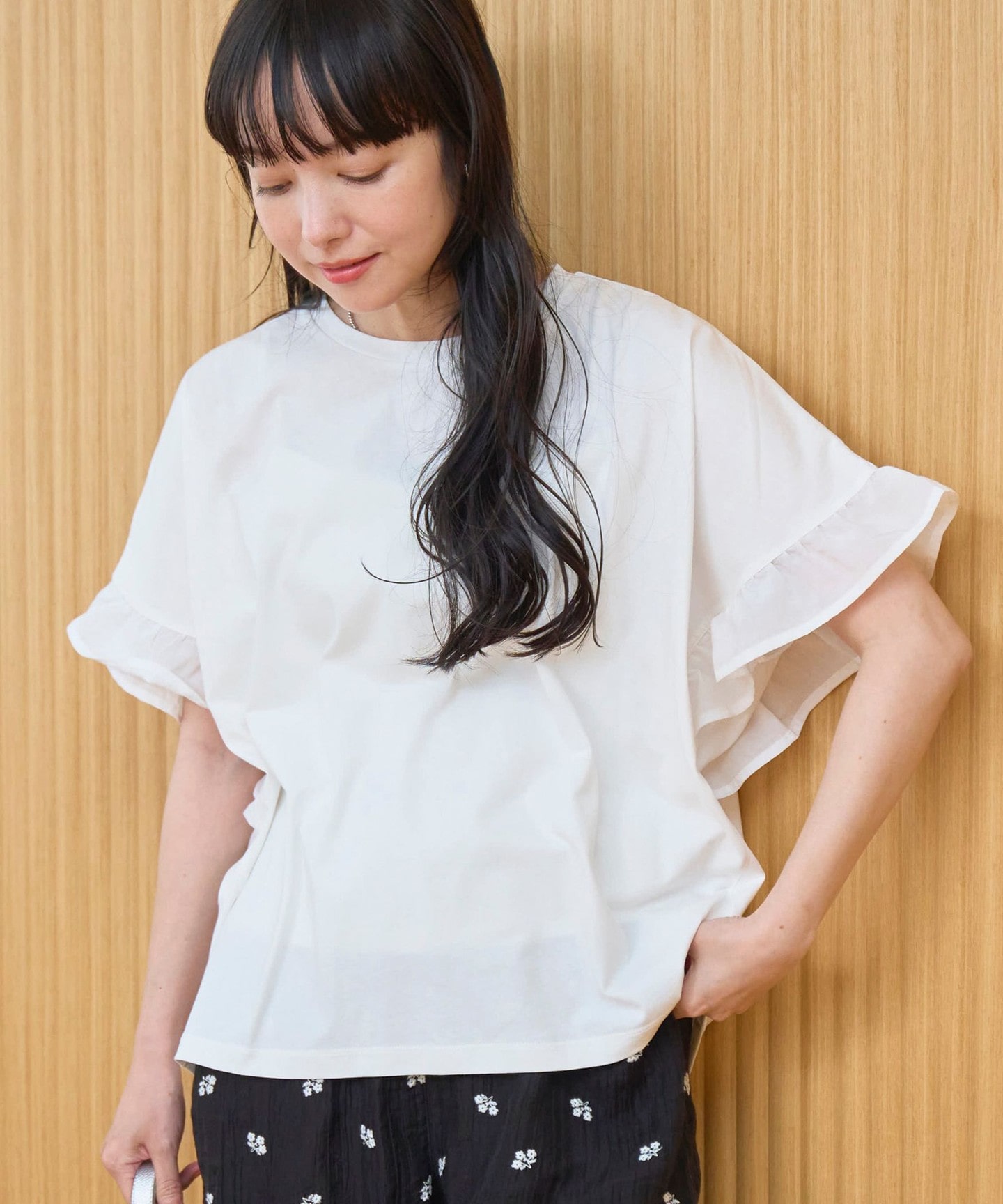 OFF WHITE