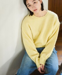 輕鬆絨毛針織衫