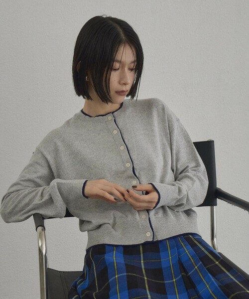 柔軟觸感配色層次風針織開襟衫