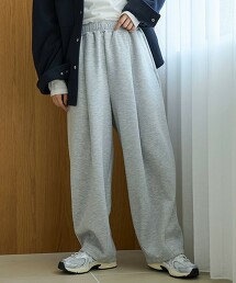 瓦楞輕便寬版弧形休閒褲