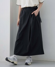 C.mt 防潑水交叉設計荷葉裙