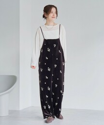 花朵刺繡天鵝絨吊帶褲