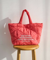 LOGO刺繡幾何圖案絎縫午餐手提袋