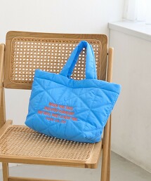 LOGO刺繡幾何圖案絎縫午餐手提袋