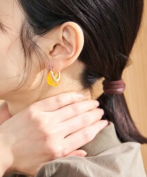 半透明圓圈耳釘