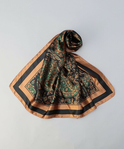 佩斯利花紋印花大方巾