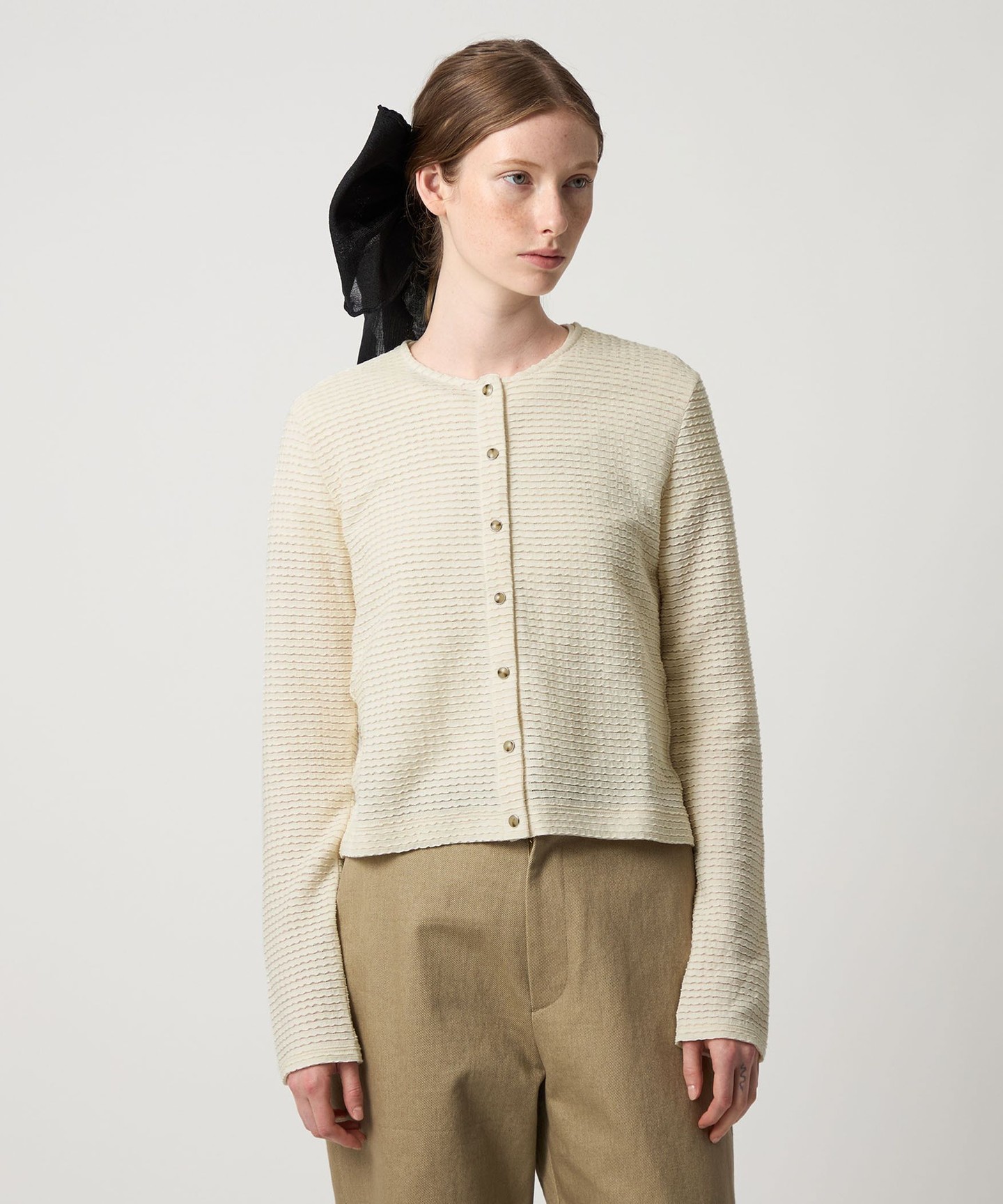OFF WHITE