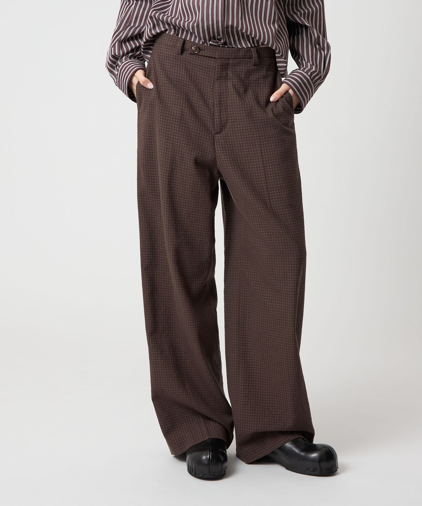 DK.BROWN