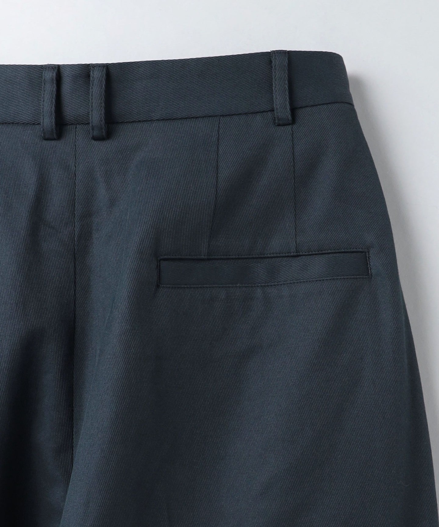 6（ロク）の「＜6(ROKU)＞OXFORD TUCK PANTS 2022SS/パンツ