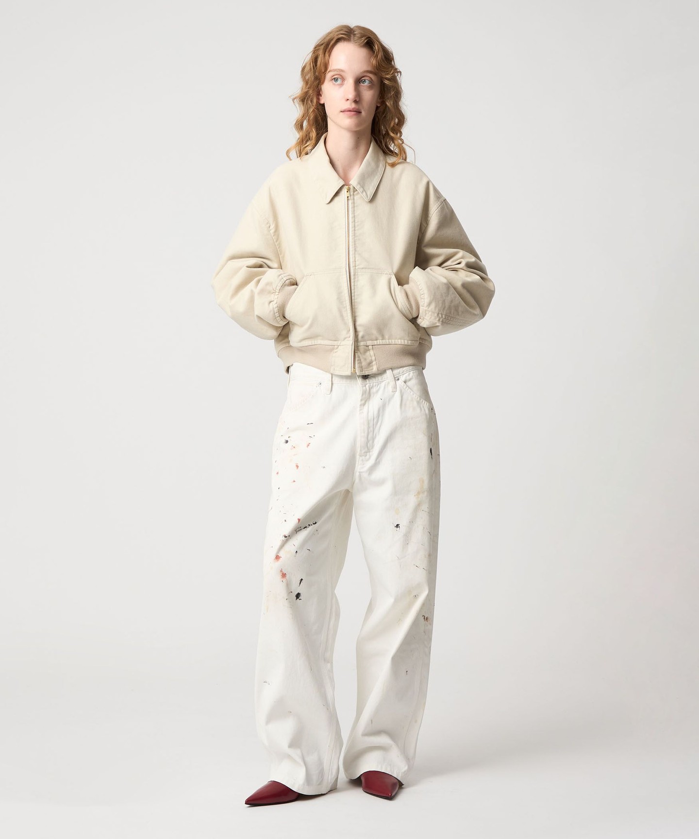 OFF WHITE