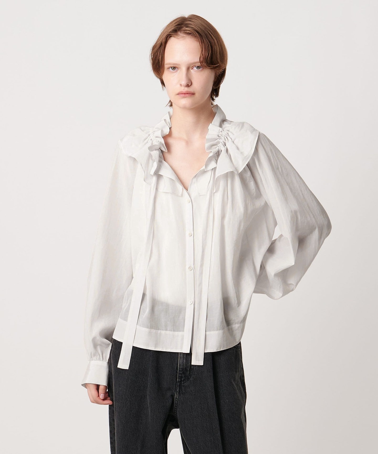 OFF WHITE